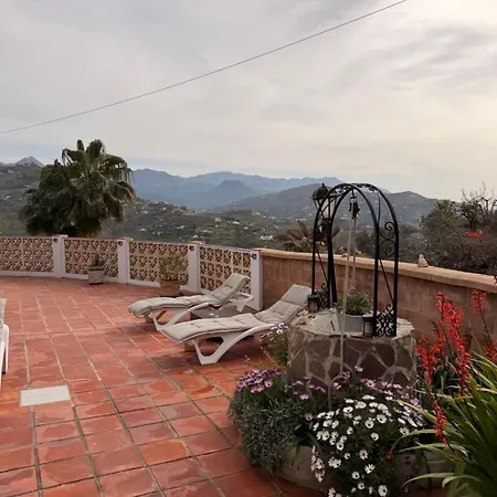 Cristina- Piscina Climatizada Chalet